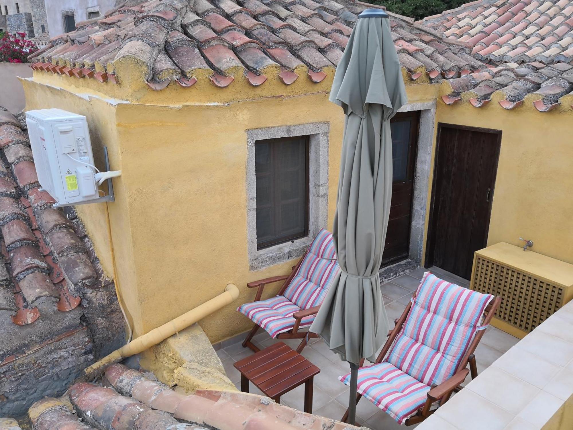Kissamitakis Guesthouse Monemvasia Exterior photo